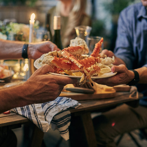 How to Steam Alaskan King Crab Legs on an Open Grill