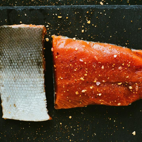 Farm-Raised vs. Wild-Caught: 5 Things You Need to Know